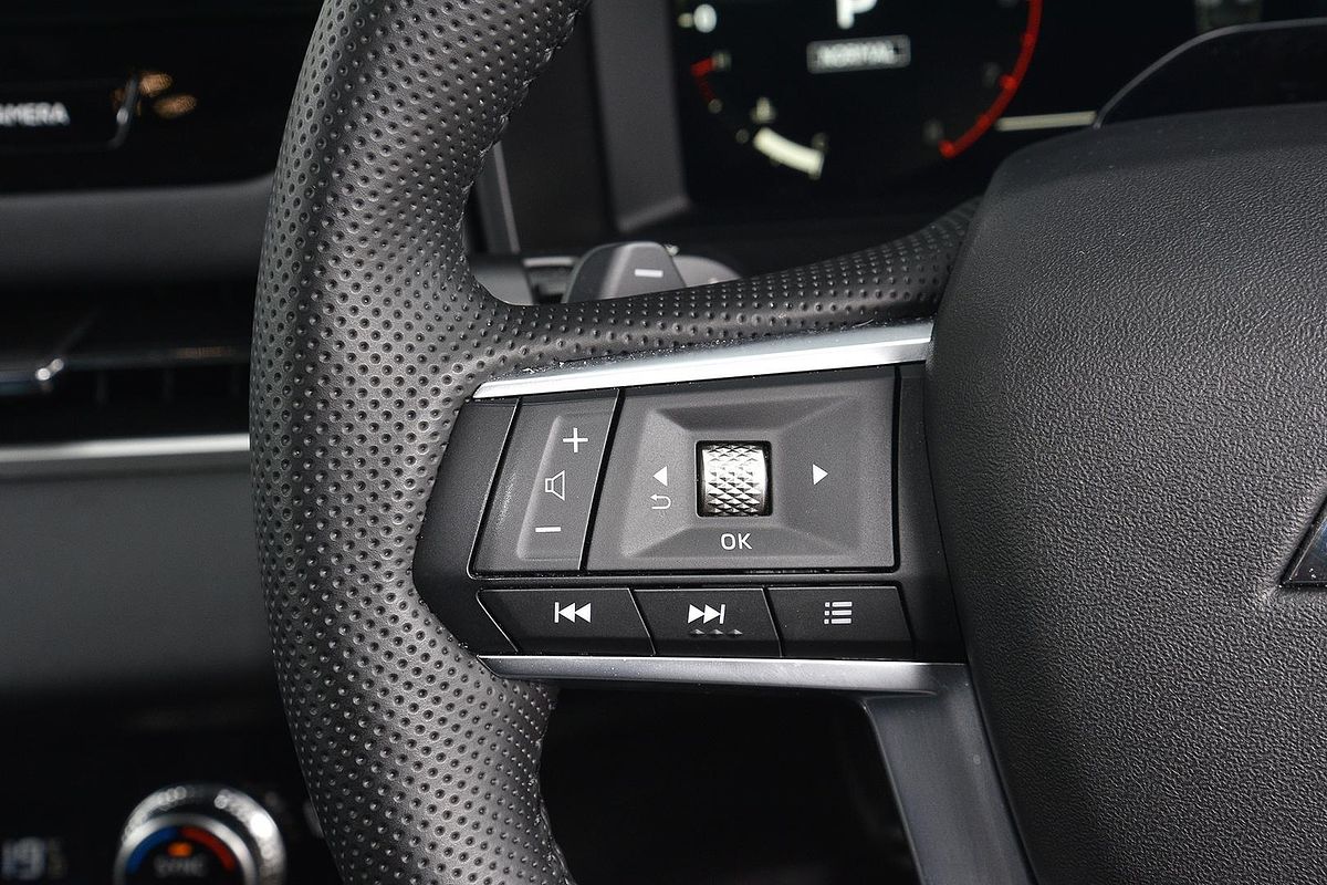 2025 Mitsubishi Outlander Aspire ZM