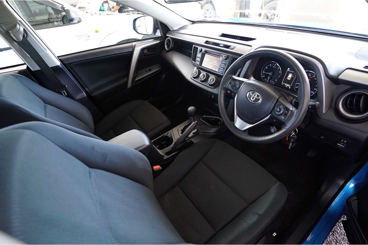 2017 Toyota RAV4 GX ZSA42R