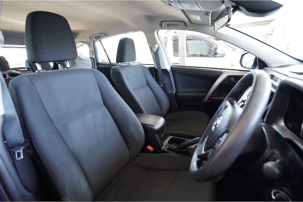 2017 Toyota RAV4 GX ZSA42R