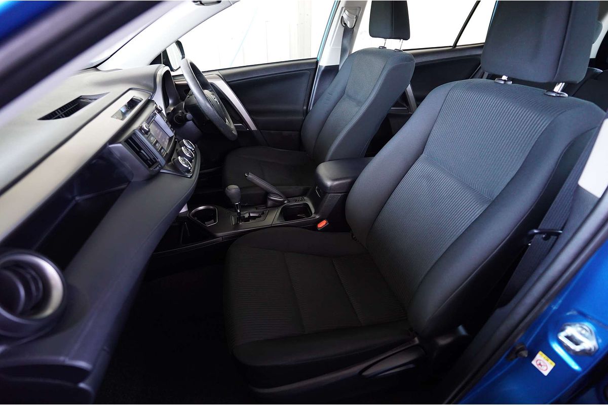 2017 Toyota RAV4 GX ZSA42R