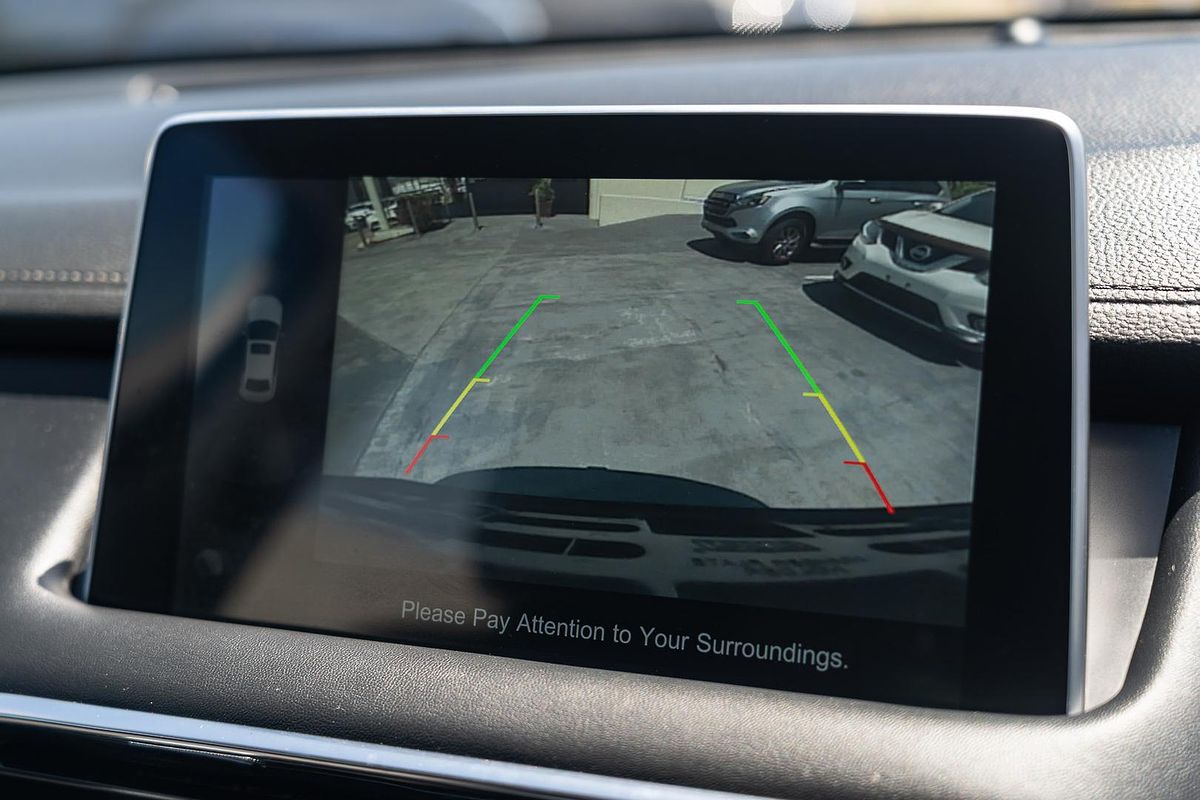 2022 MG HS Core SAS23