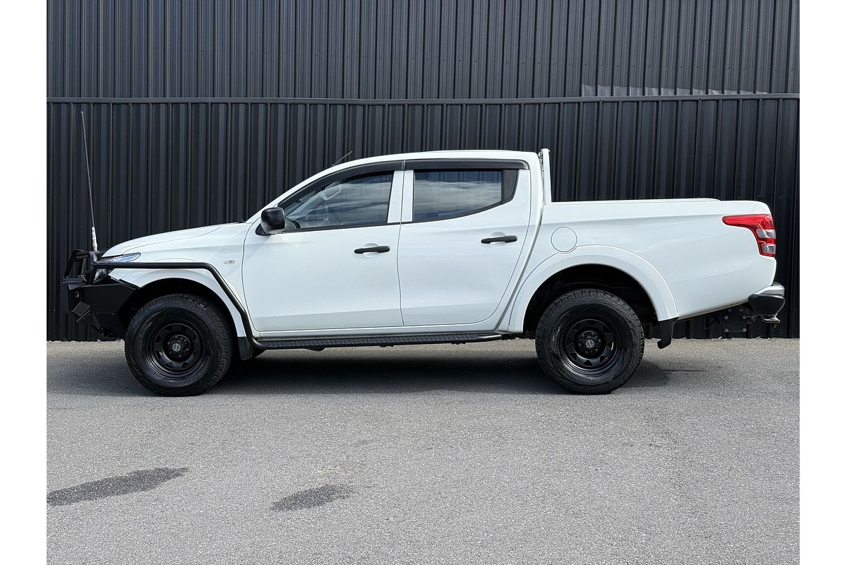 2018 Mitsubishi Triton GLX MQ 4X4