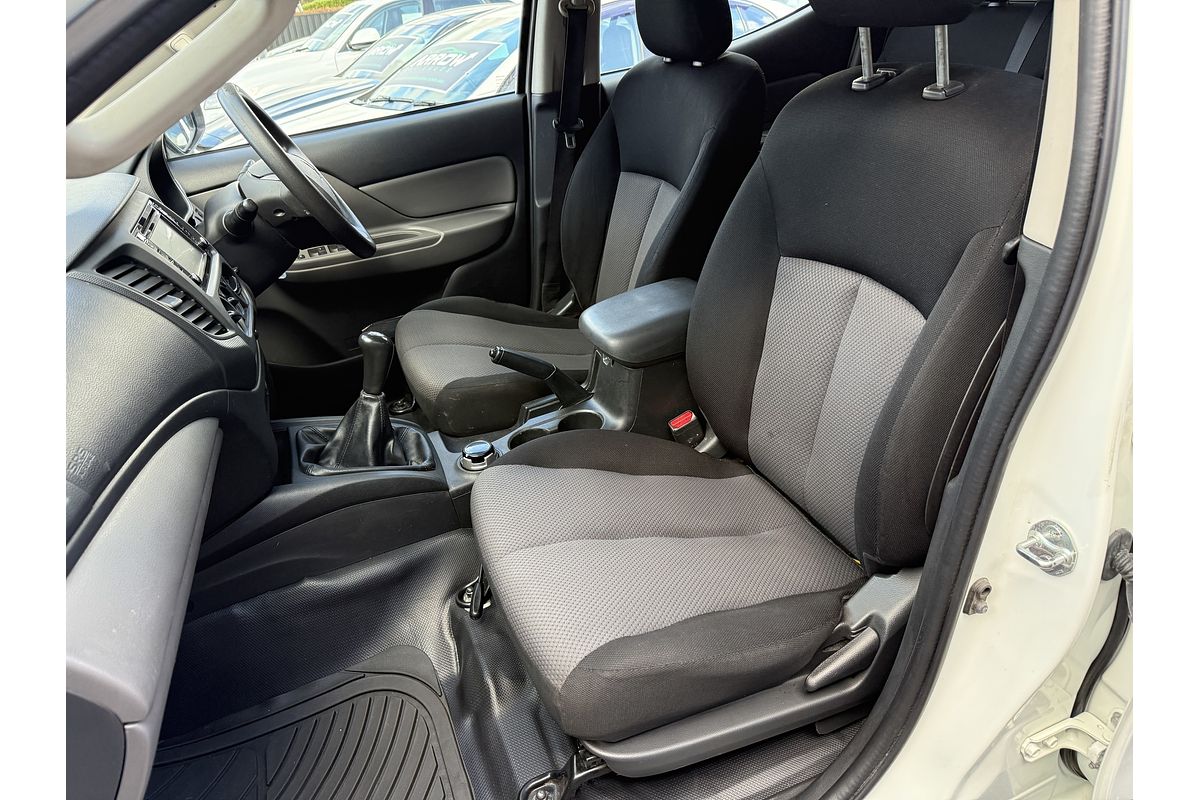 2018 Mitsubishi Triton GLX MQ 4X4