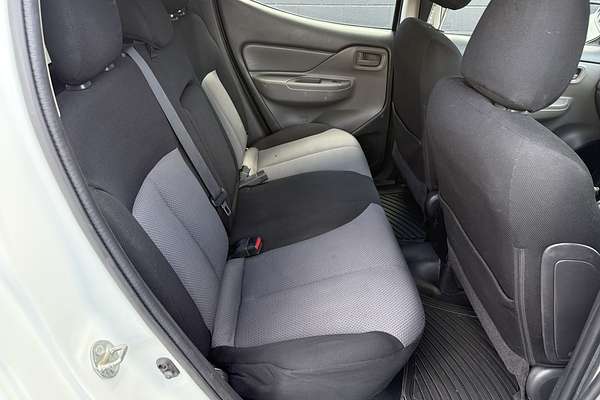 2018 Mitsubishi Triton GLX MQ 4X4