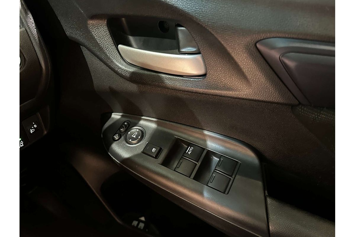 2020 Honda Shuttle (No Badge) GP7
