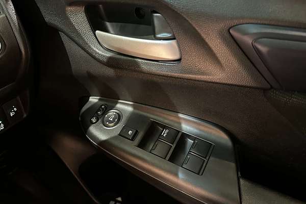 2020 Honda Shuttle (No Badge) GP7