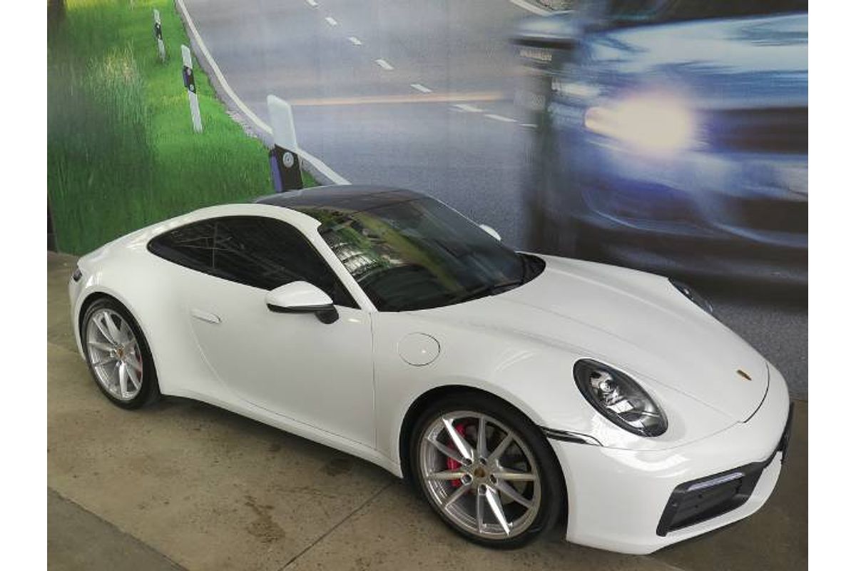 2019 Porsche 911 CARRERA S 992