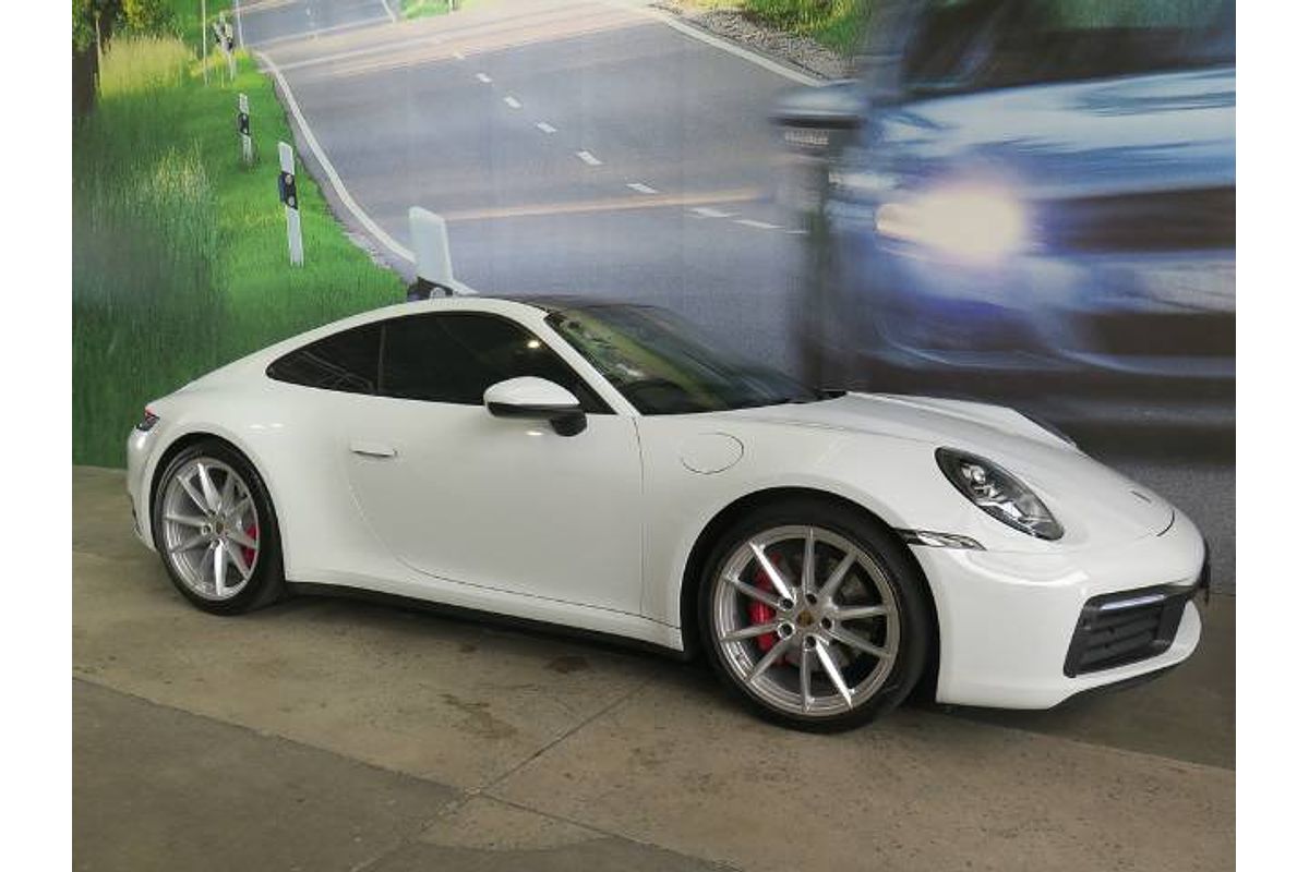 2019 Porsche 911 CARRERA S 992