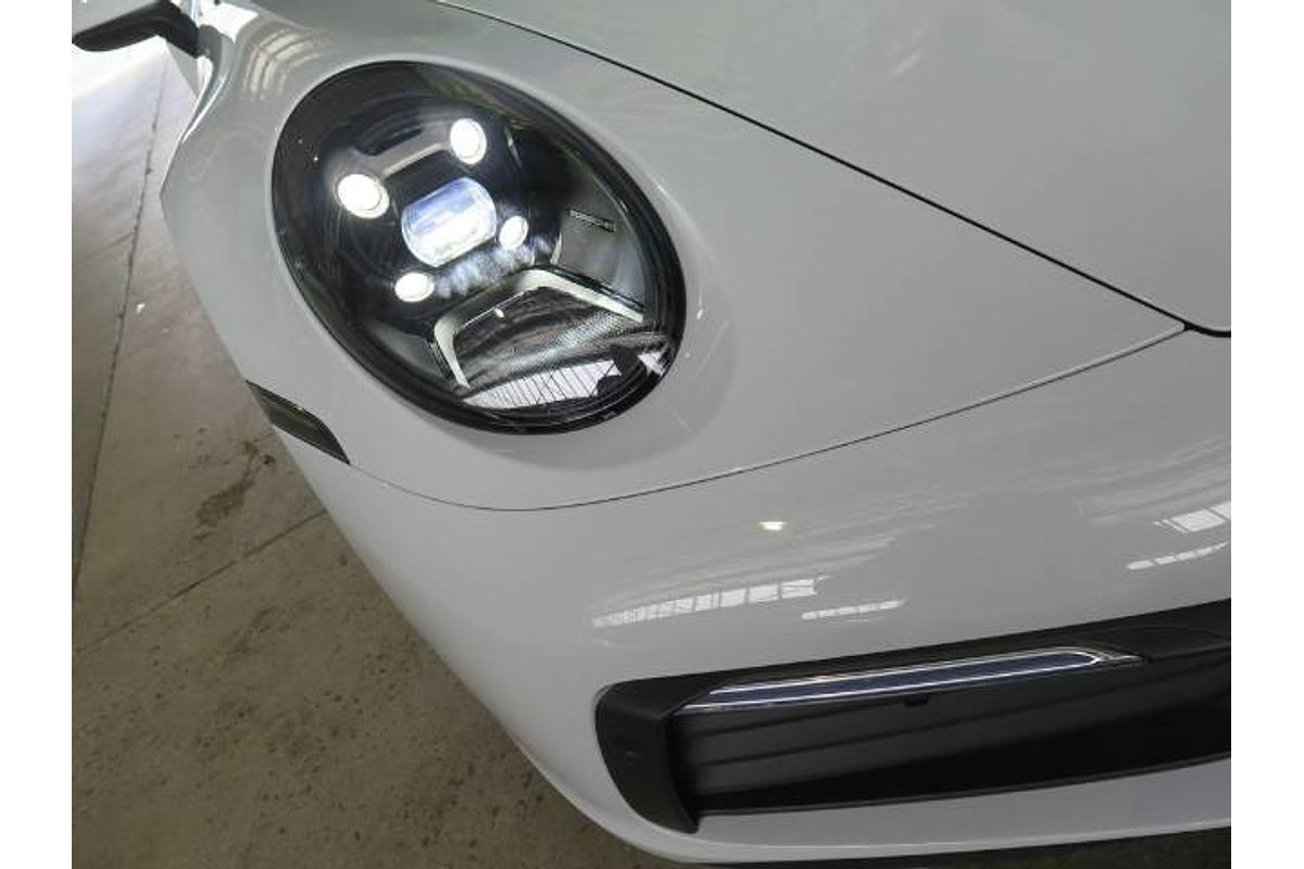 2019 Porsche 911 CARRERA S 992