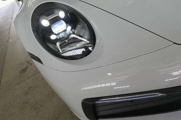 2019 Porsche 911 CARRERA S 992