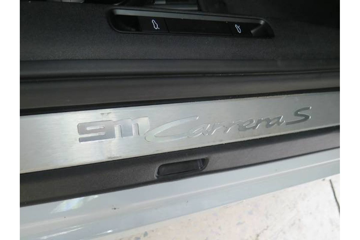 2019 Porsche 911 CARRERA S 992