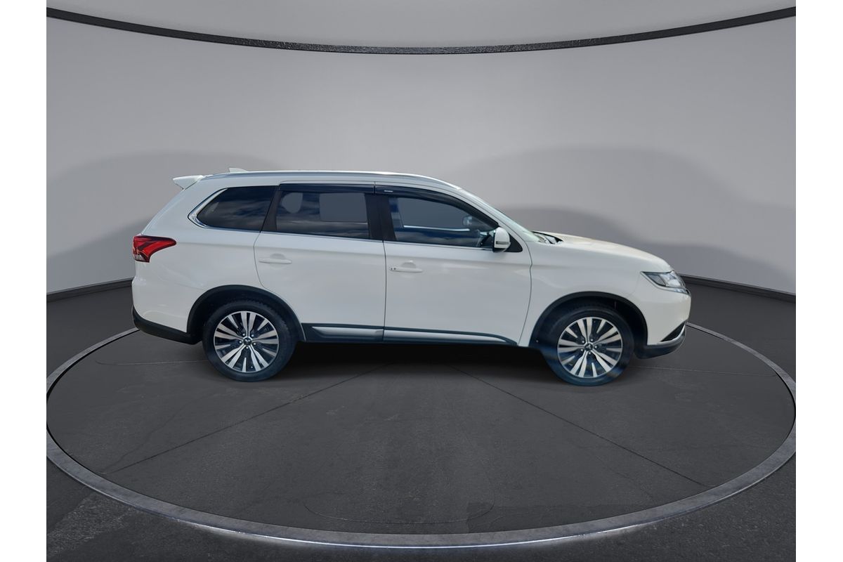 2020 Mitsubishi Outlander LS ZL