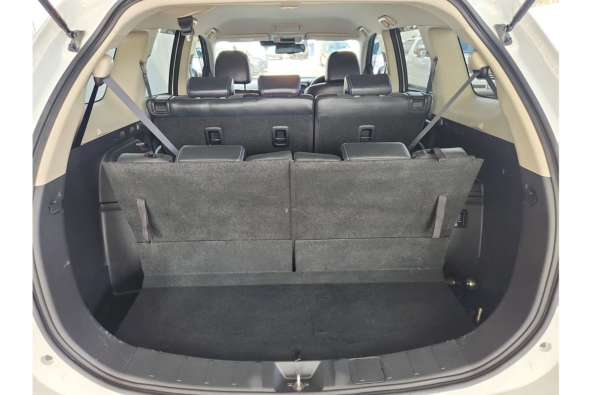 2020 Mitsubishi Outlander LS ZL