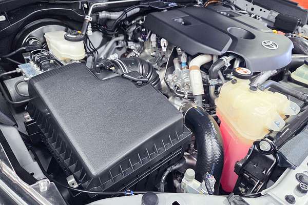 2020 Toyota Hilux SR5 GUN126R 4X4