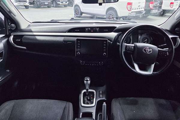 2020 Toyota Hilux SR5 GUN126R 4X4