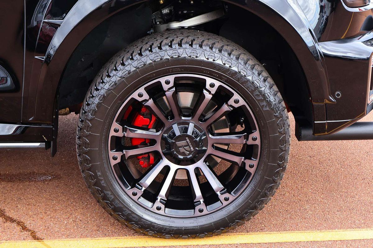 2024 GWM Tank 500 Ultra Hybrid P03