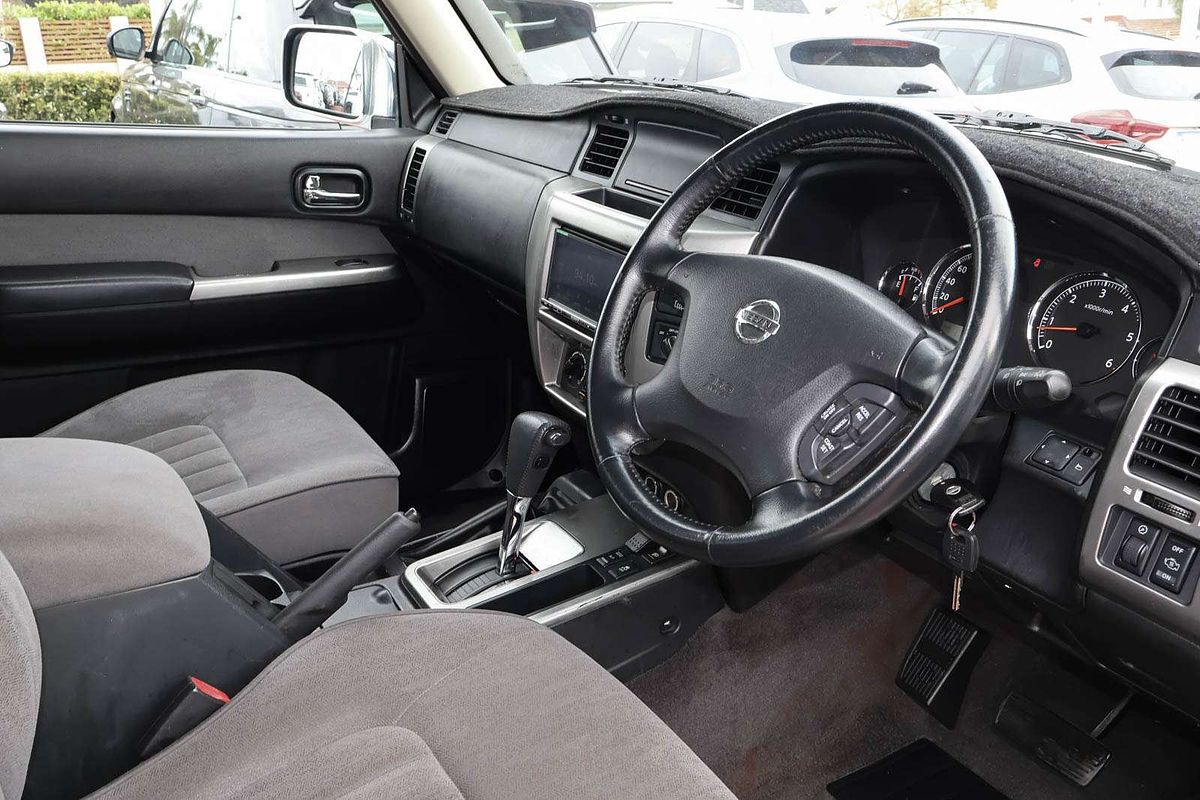 2012 Nissan Patrol ST GU 8