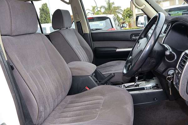 2012 Nissan Patrol ST GU 8