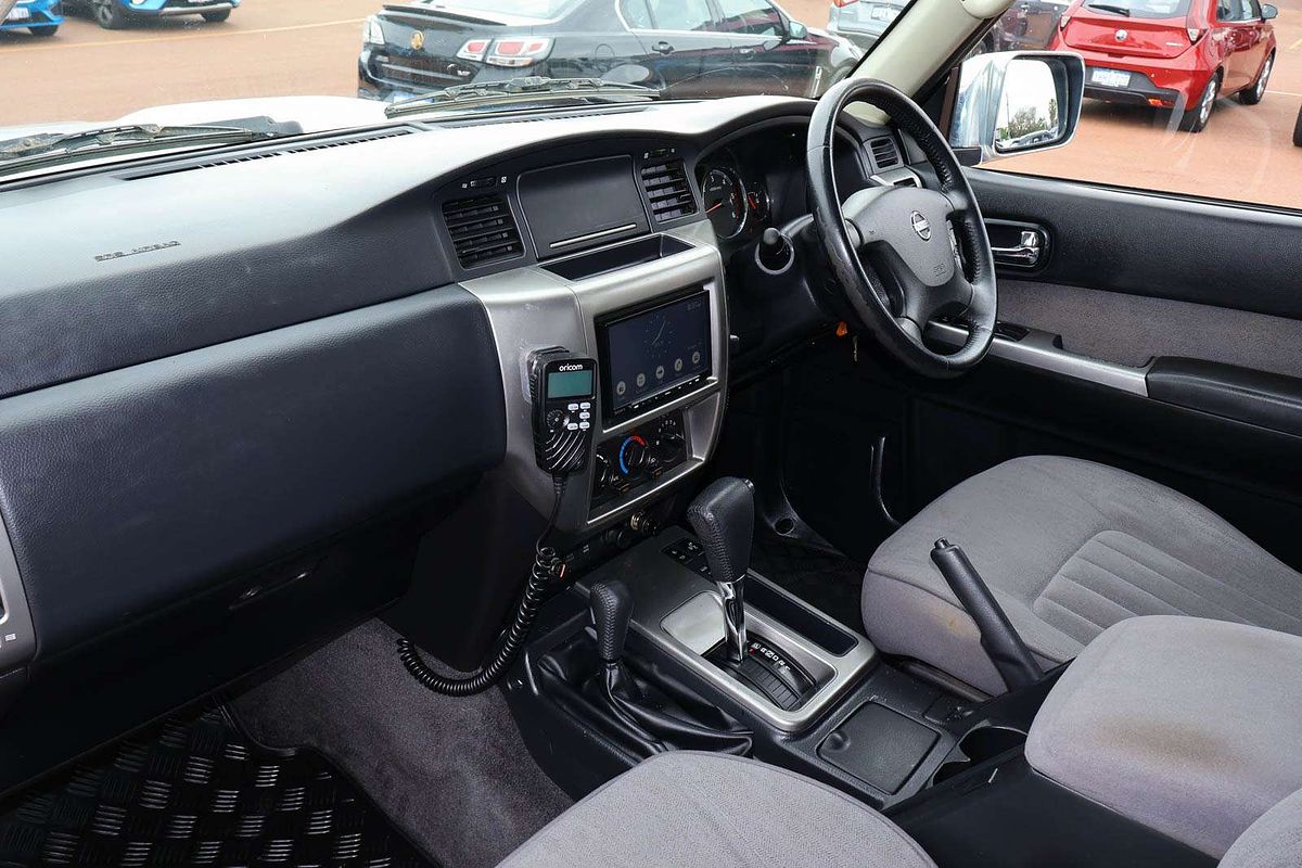 2015 Nissan Patrol ST Y61