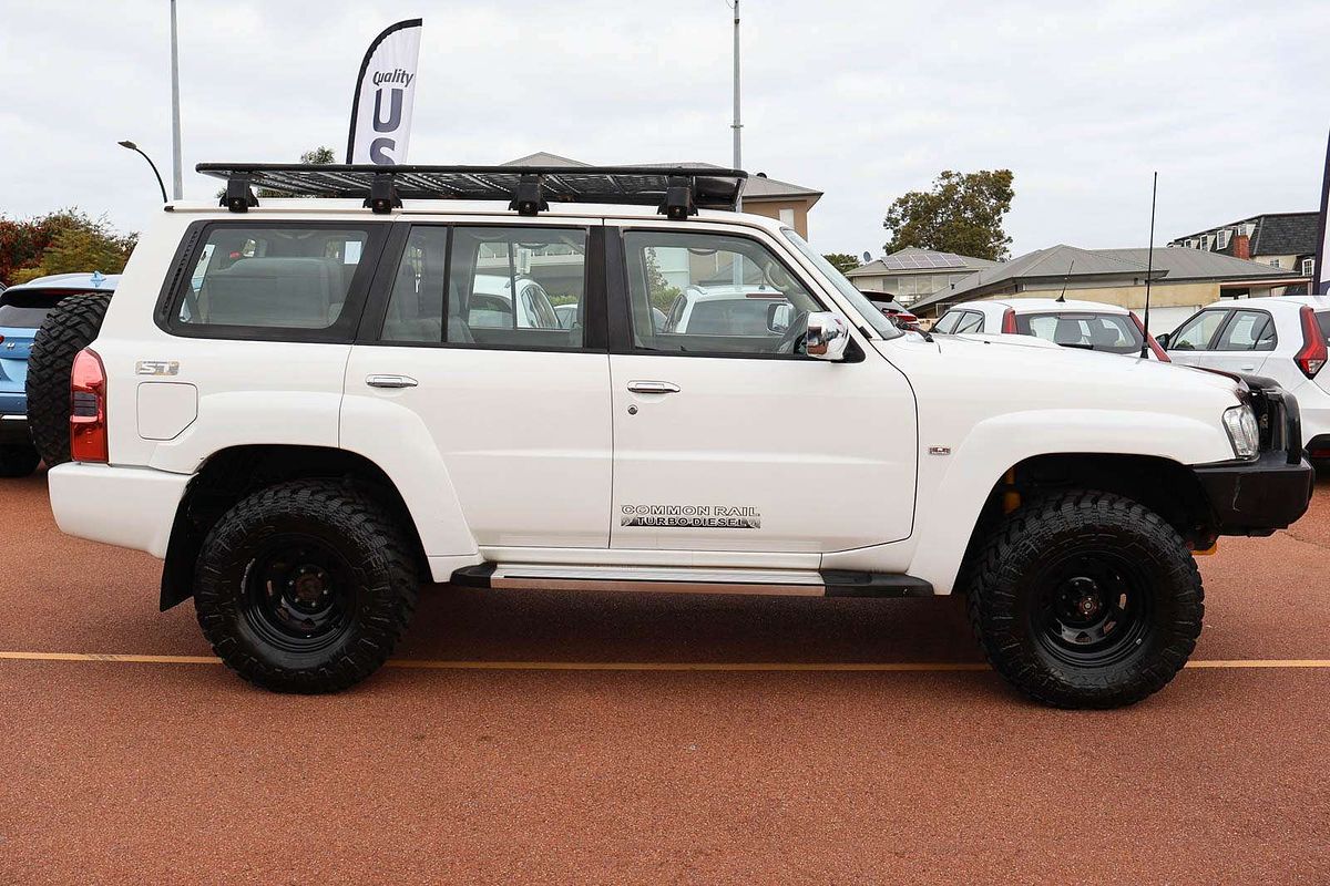 2015 Nissan Patrol ST Y61