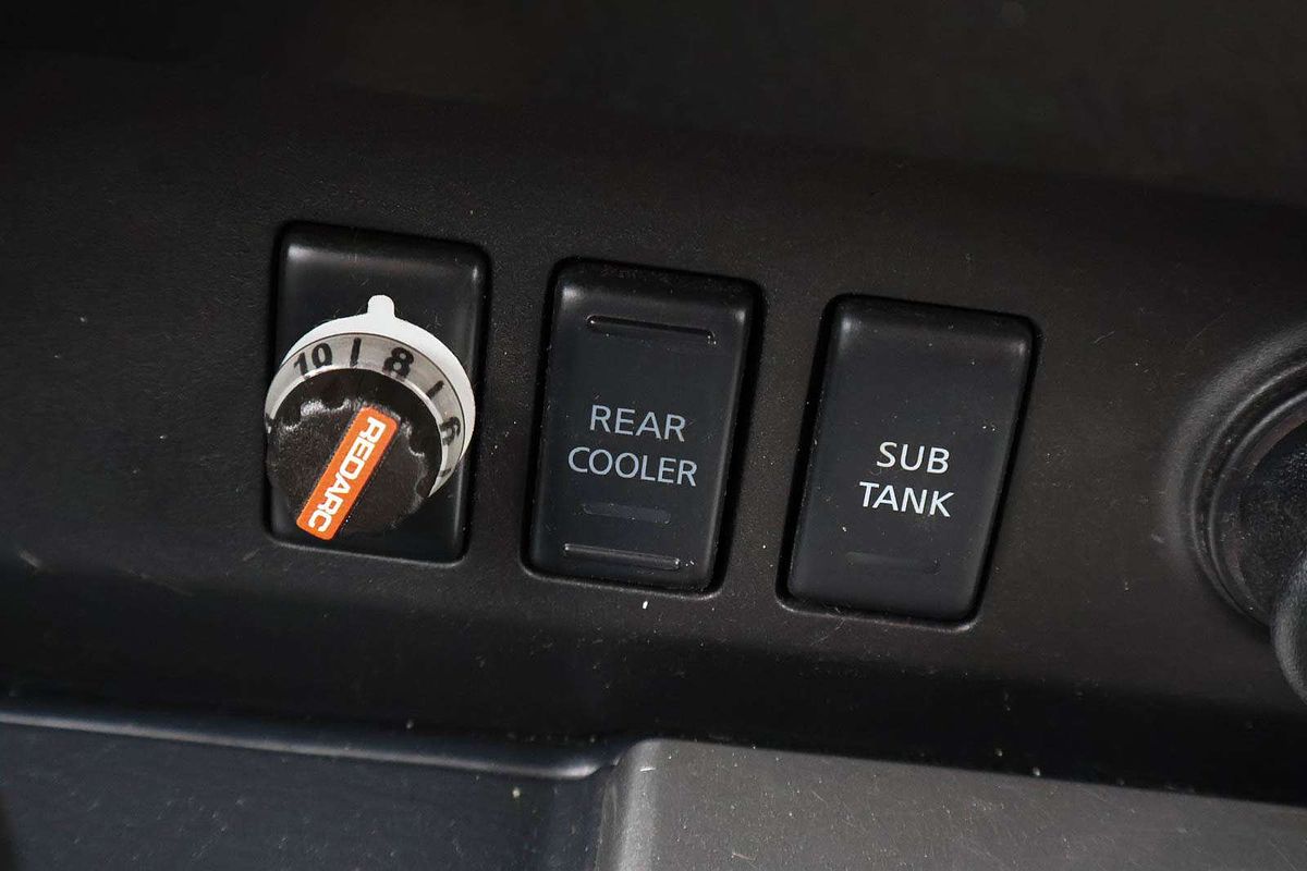 2015 Nissan Patrol ST Y61