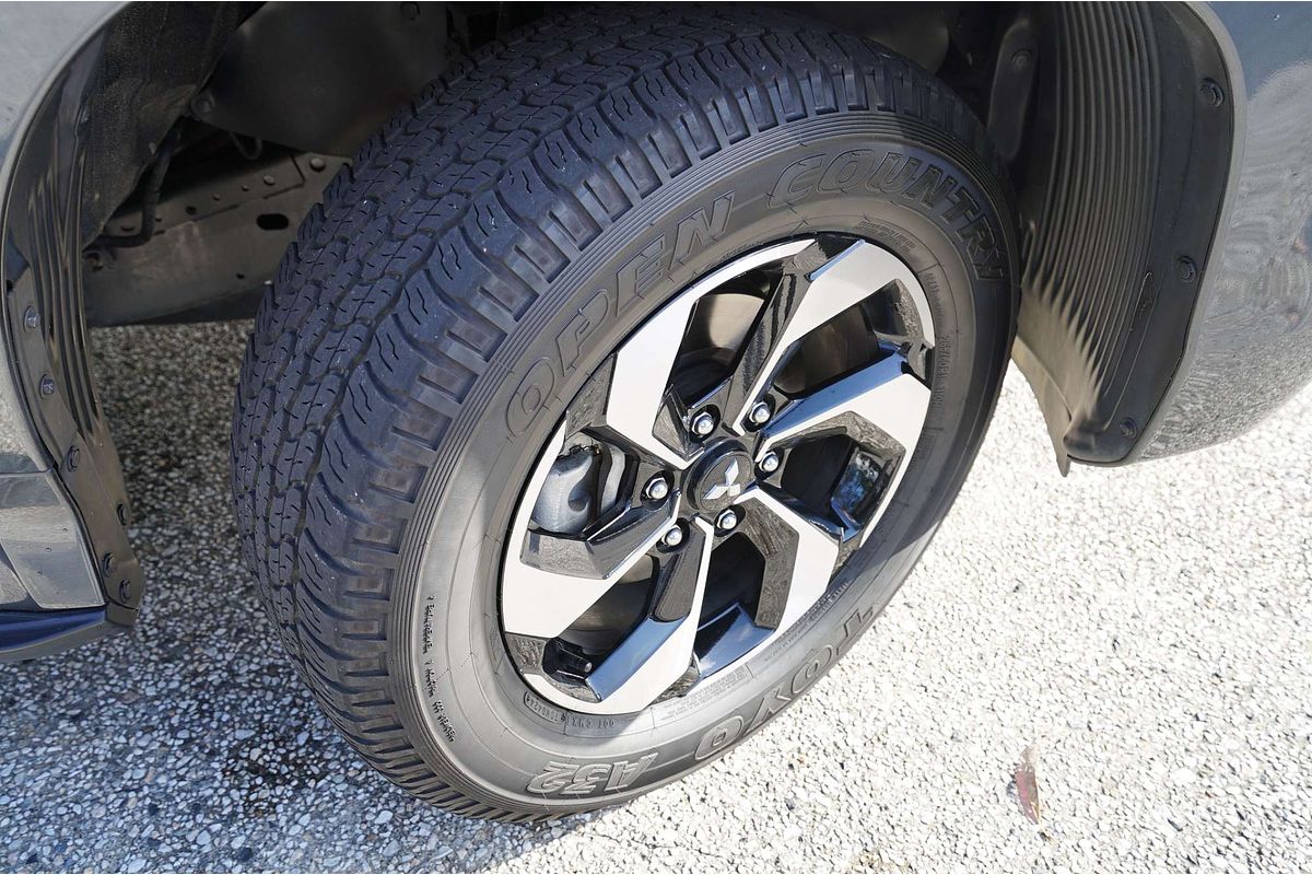 2024 Mitsubishi Pajero Sport PAJERO SPORT EXCEED (4WD) 7 SEAT QF4E46