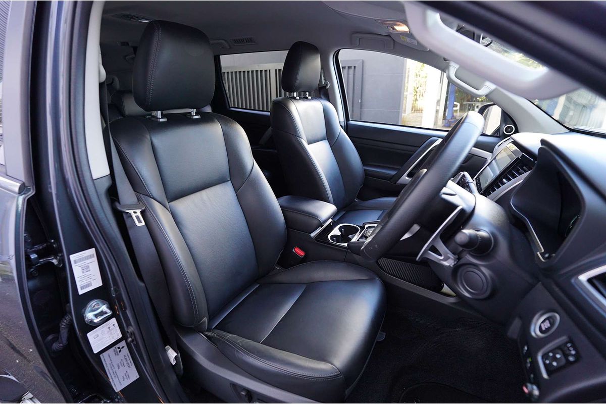 2024 Mitsubishi Pajero Sport PAJERO SPORT EXCEED (4WD) 7 SEAT QF4E46