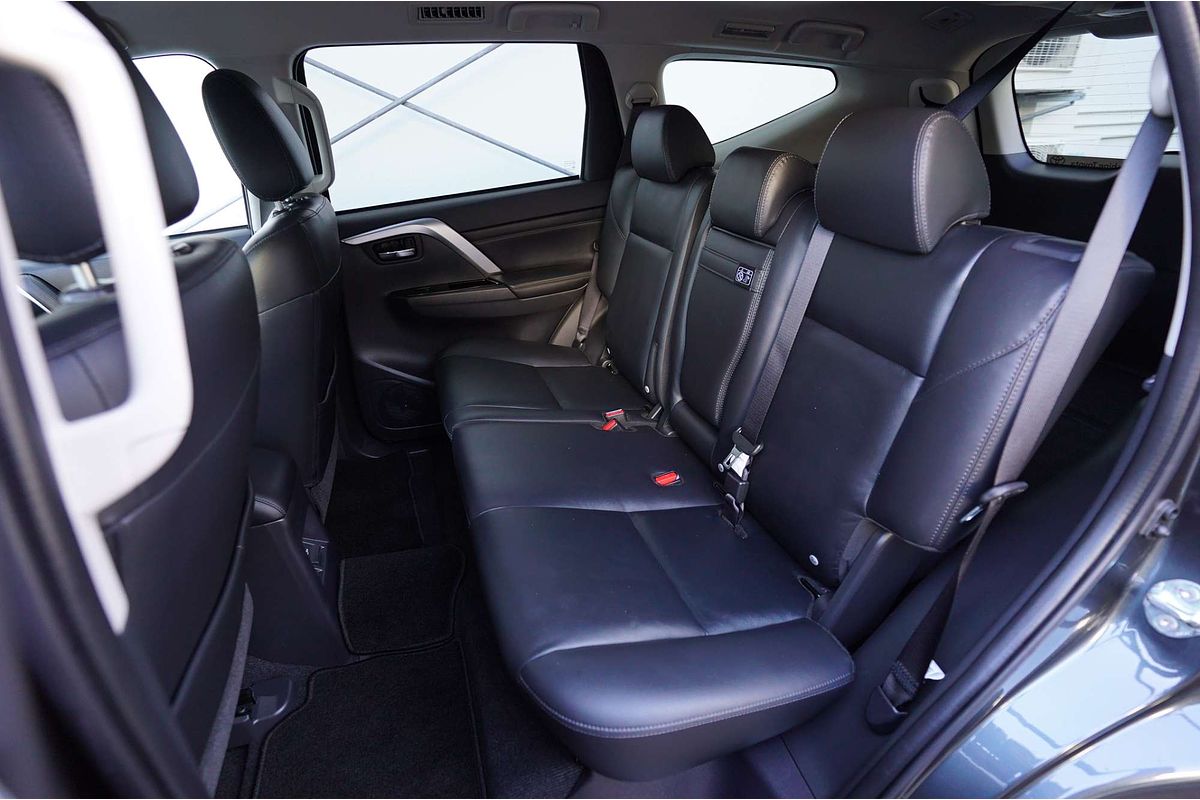 2024 Mitsubishi Pajero Sport PAJERO SPORT EXCEED (4WD) 7 SEAT QF4E46