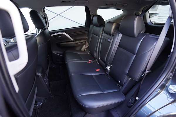 2024 Mitsubishi Pajero Sport PAJERO SPORT EXCEED (4WD) 7 SEAT QF4E46