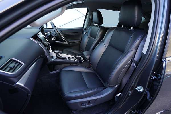 2024 Mitsubishi Pajero Sport PAJERO SPORT EXCEED (4WD) 7 SEAT QF4E46