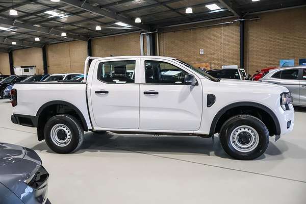 2024 Ford Ranger XL 4X4 2.0L