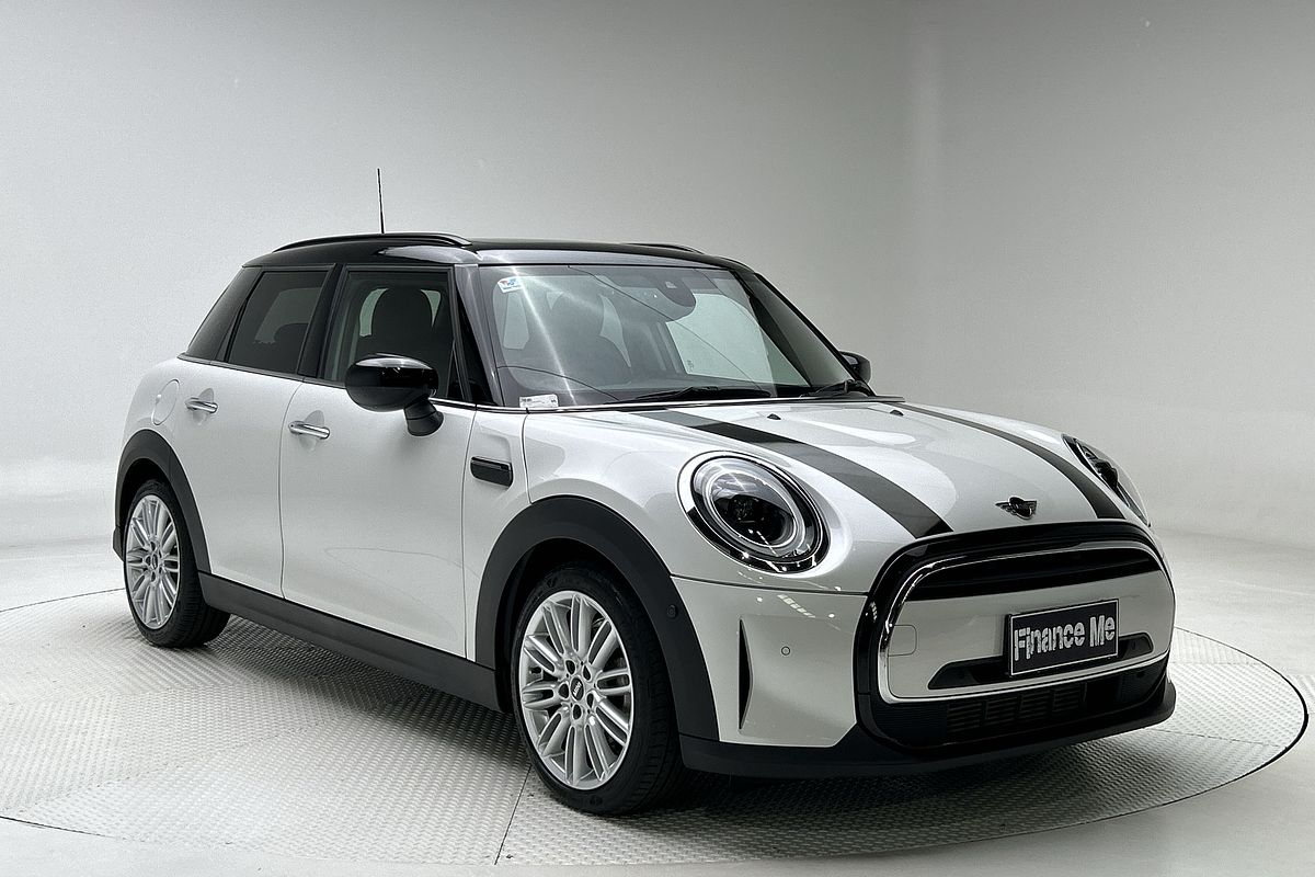 2023 MINI Hatch Cooper Classic F55 LCI-2