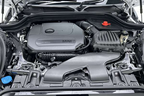 2023 MINI Hatch Cooper Classic F55 LCI-2