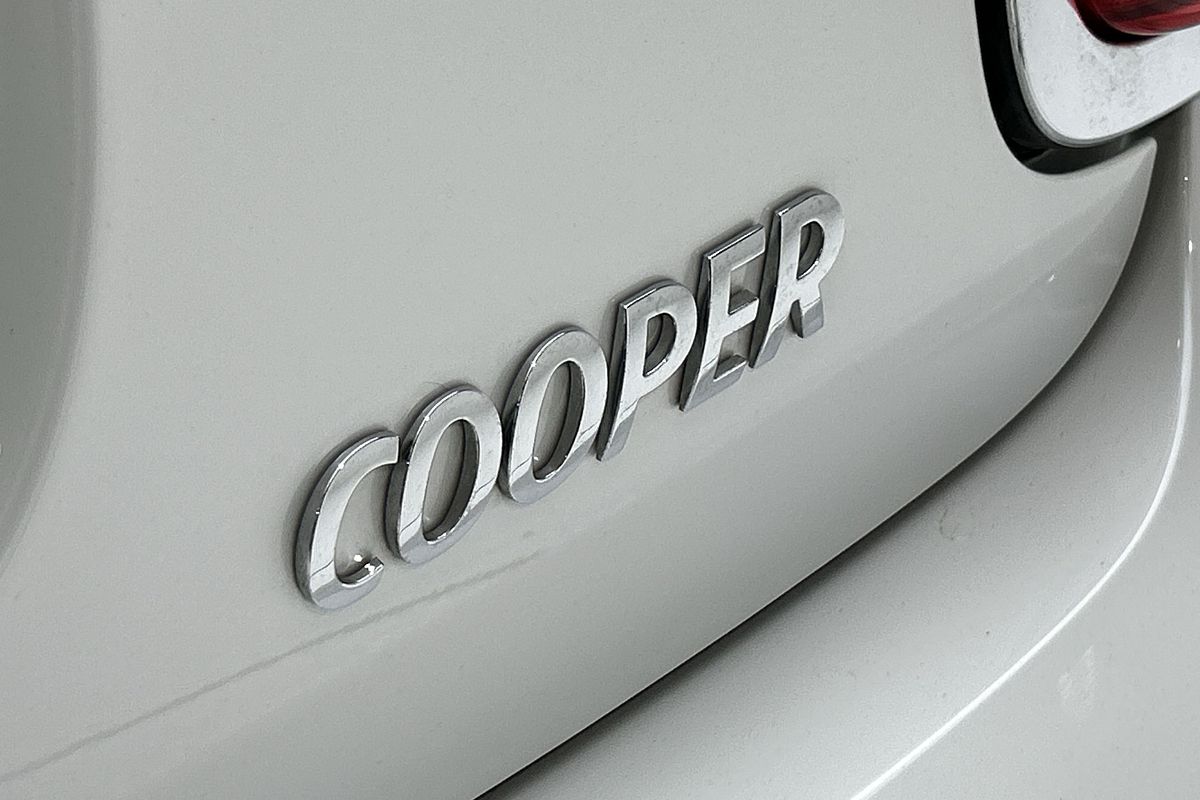 2023 MINI Hatch Cooper Classic F55 LCI-2