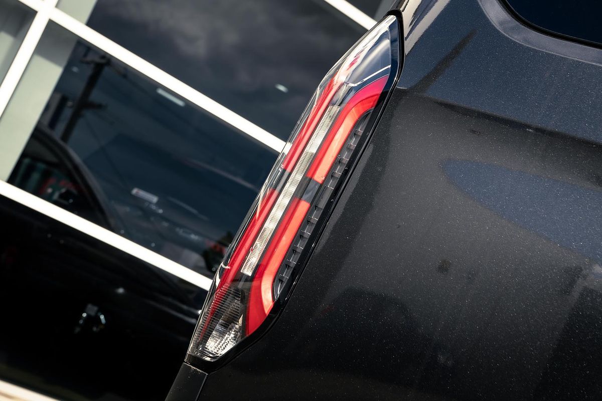 2024 Ford Tourneo Active AV SWB