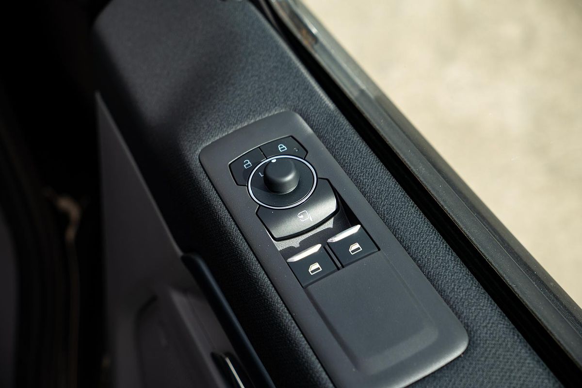 2024 Ford Tourneo Active AV SWB