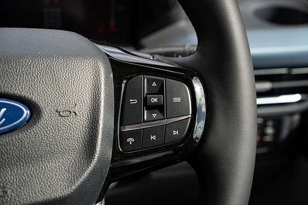 2024 Ford Tourneo Active AV SWB