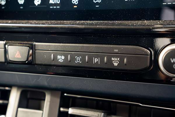 2024 Ford Tourneo Active AV SWB