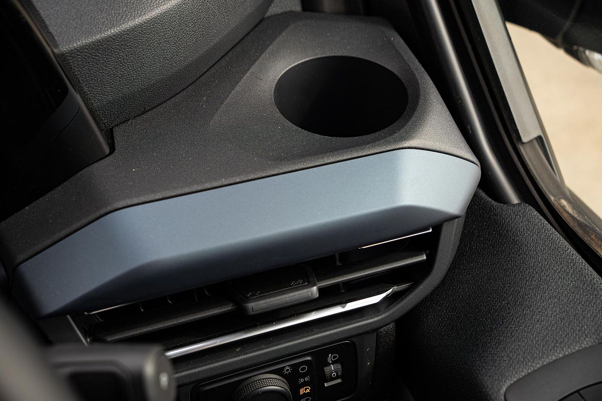 2024 Ford Tourneo Active AV SWB