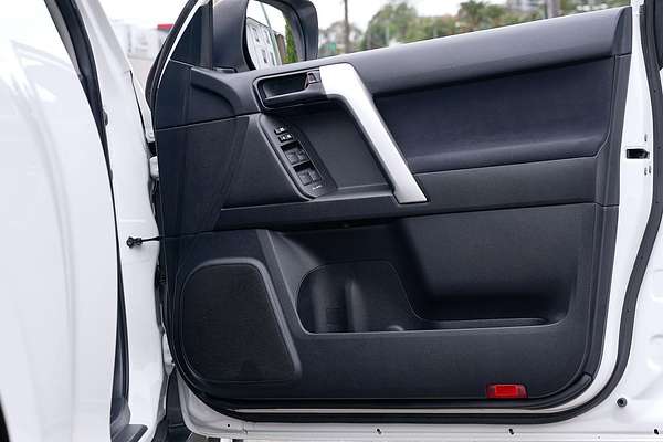 2022 Toyota Landcruiser Prado GX GDJ150R