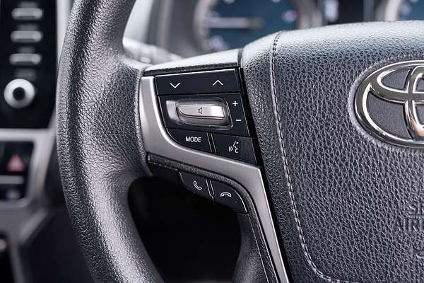 2022 Toyota Landcruiser Prado GX GDJ150R