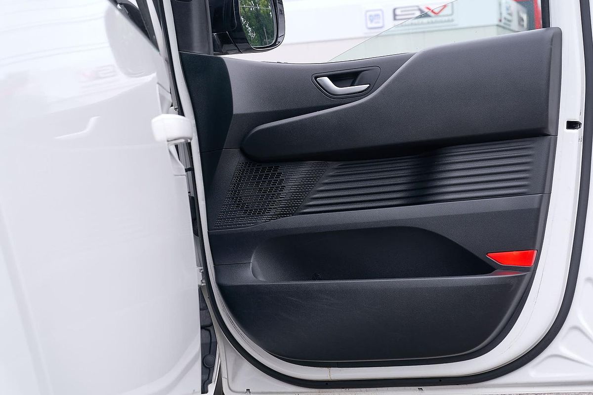 2022 Hyundai STARIA US4.V1