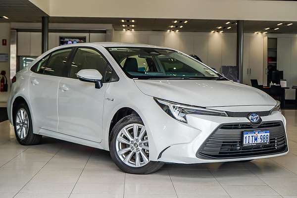 2024 Toyota Corolla Ascent Sport Hybrid ZWE219R