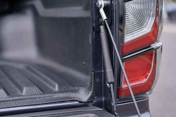 2025 Isuzu D-MAX X-TERRAIN 4X4