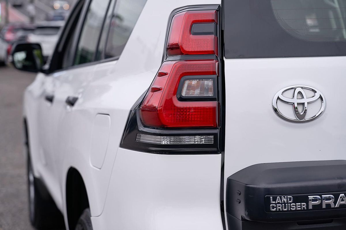 2022 Toyota Landcruiser Prado GX GDJ150R