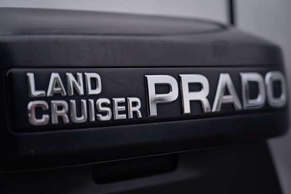 2022 Toyota Landcruiser Prado GX GDJ150R