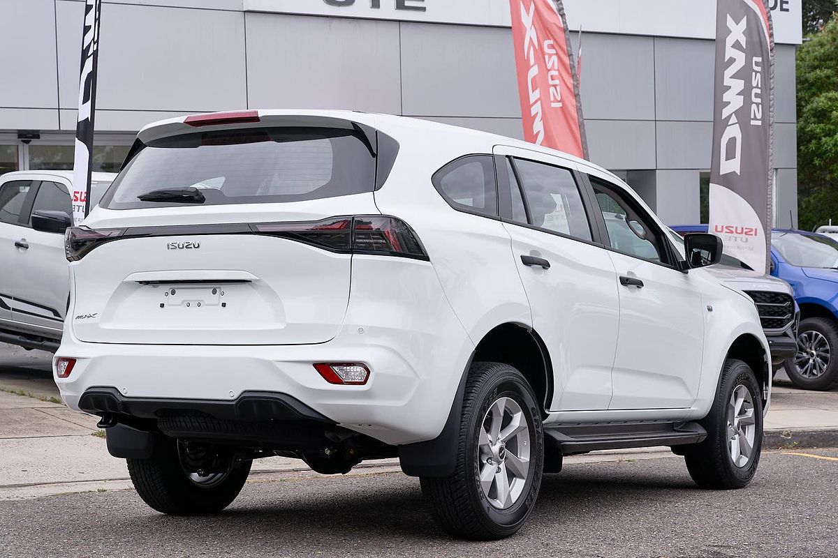 2025 Isuzu MU-X LS-M