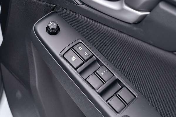 2025 Isuzu MU-X LS-M