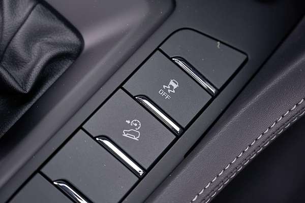 2025 Isuzu MU-X LS-M