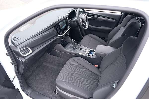 2025 Isuzu MU-X LS-M